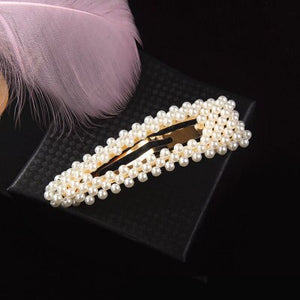 Chic Pearly Hair Clip Gold
