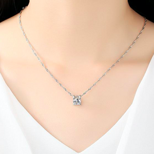 Chic Silver Sparkle Necklace