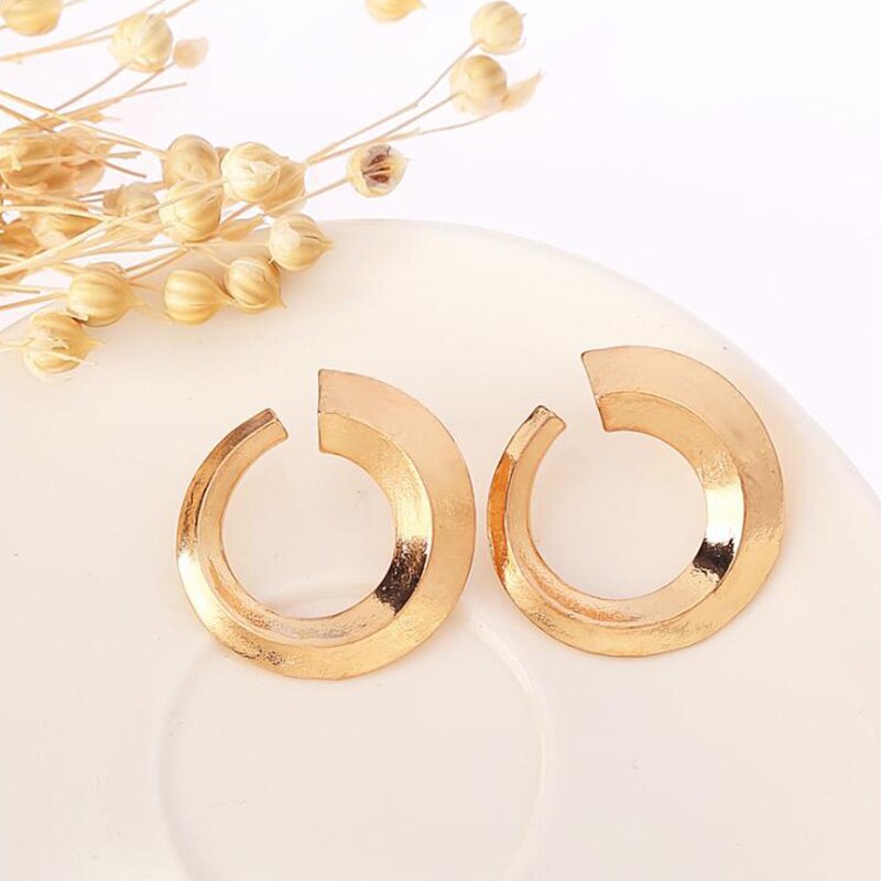 Bold and Gold Seventies Earrings