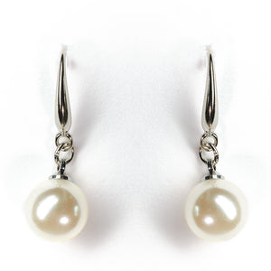 Chic Pearl Earrings