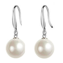 Load image into Gallery viewer, Chic Pearl Earrings
