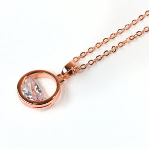 Minimal Rose Gold Necklace with Pendant
