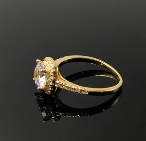 Chic Golden Ring with Crystal Chunk