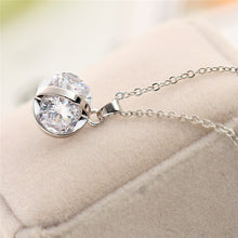 Load image into Gallery viewer, Chic Silver Necklace With Crystal Chunk