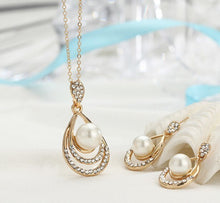 Load image into Gallery viewer, Chic Jewellery Set Earrings and Necklace Gold